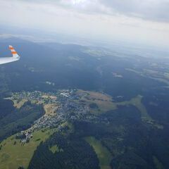 Flugwegposition um 13:25:17: Aufgenommen in der Nähe von Saalfeld-Rudolstadt, Deutschland in 1576 Meter